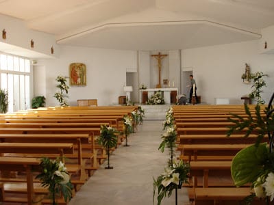 iglesia de la sagrada familia almerimar