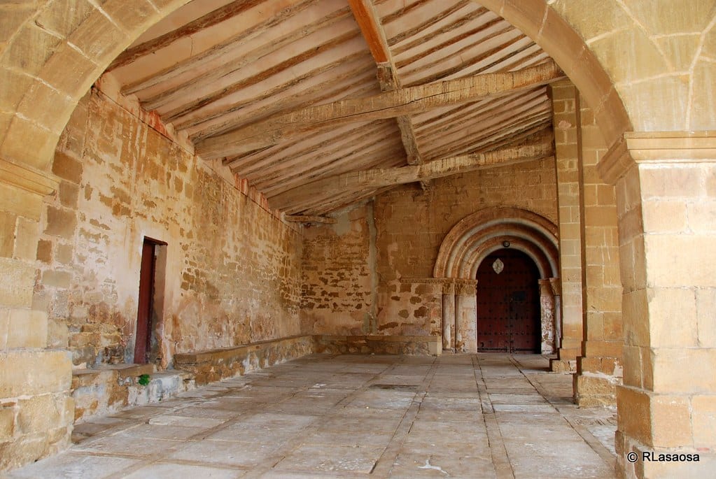 iglesia de santa maria de eguiarte