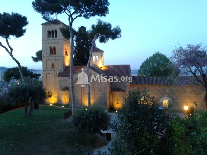 monestir romanic de sant miquel poble espanyol