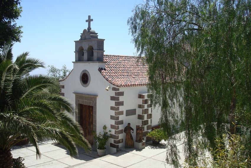 parroquia de san miguel arcangel temisas